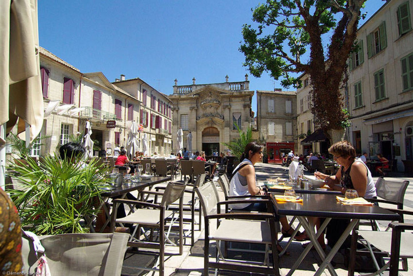 Place Crillon Avignon  Tourisme  C  Rodde