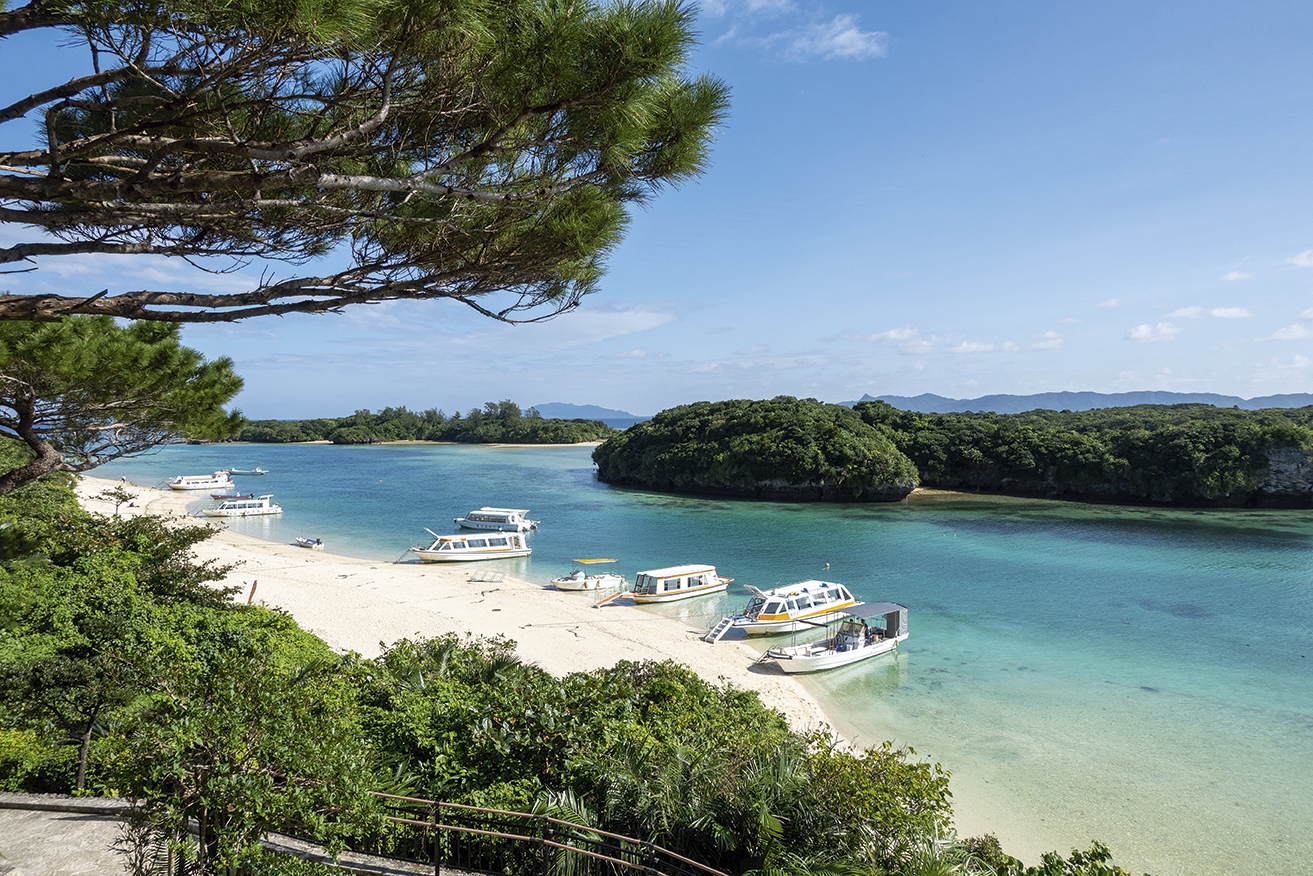 Kabira Bay Mandatory credit OPG or Okinawa Prefectural Government 1