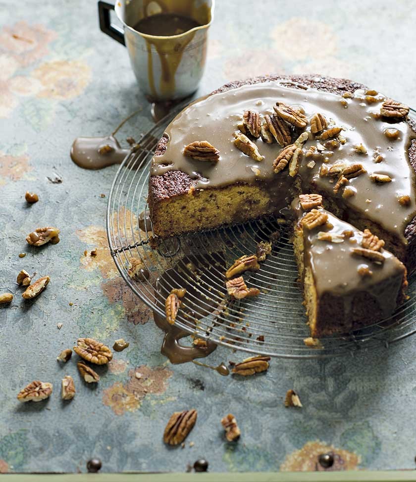 Sticky Date Pecan Cake - Wyse Guide