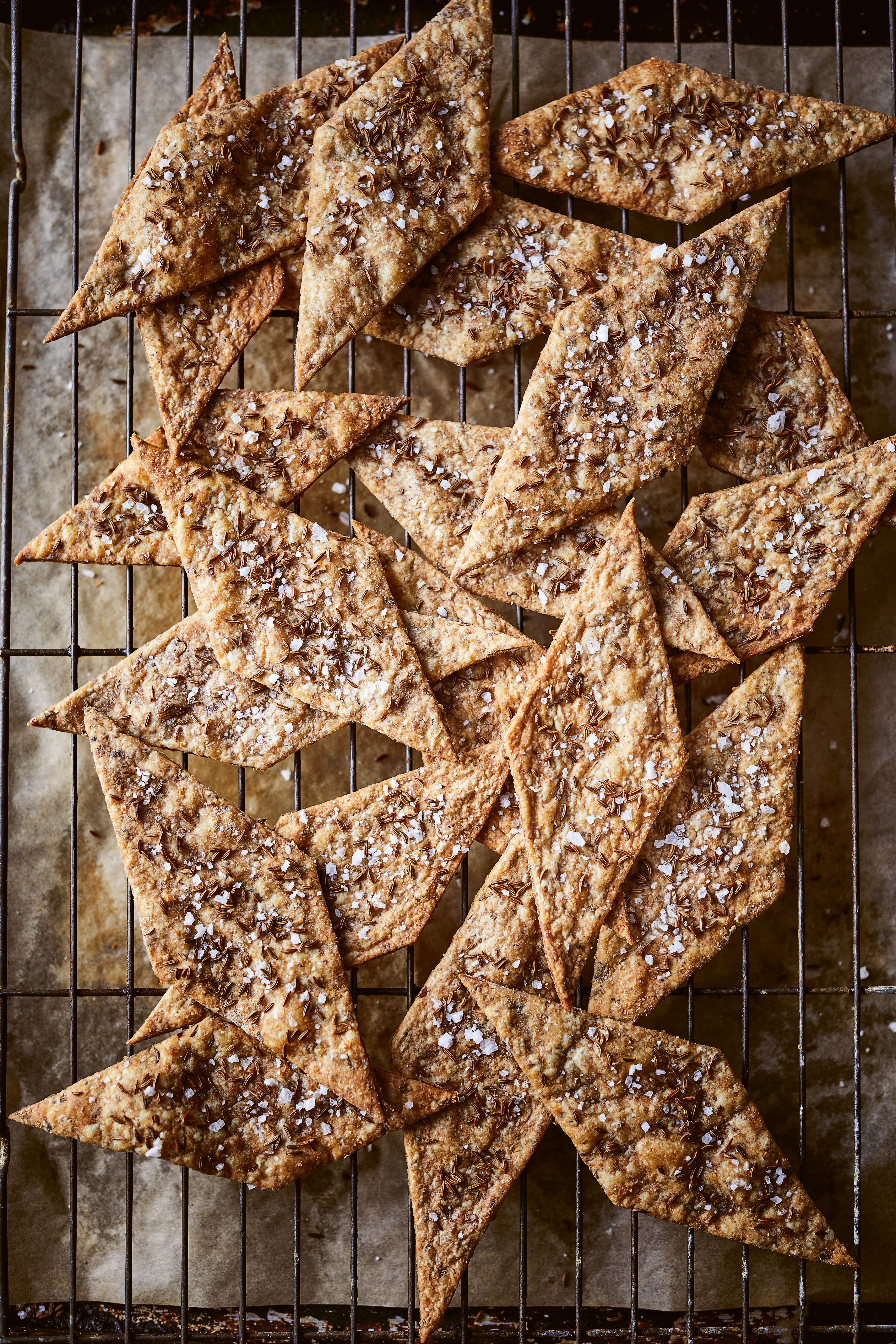 Lentil seed and Pepper Crackers