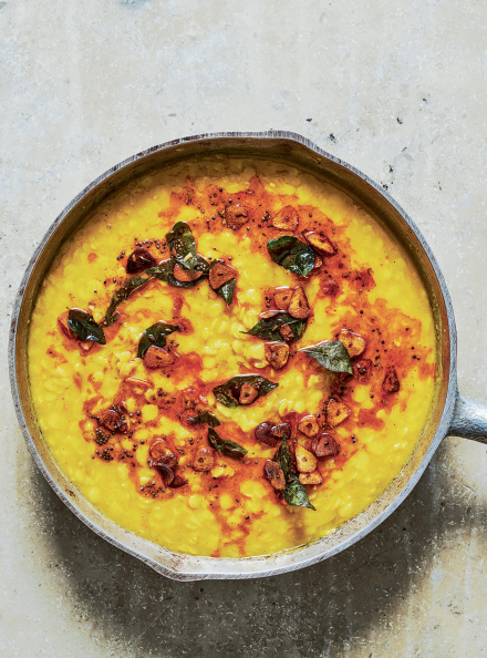 Toor dal with curry leaves, tamarind and coriander