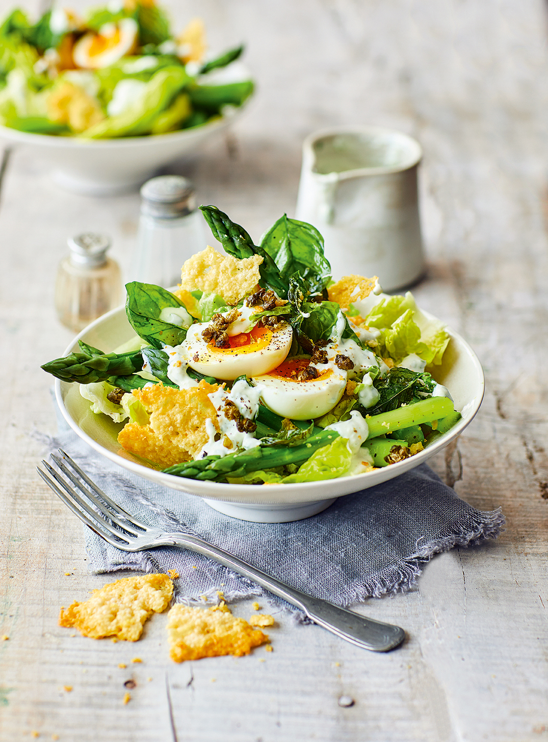 WEB Asparagus egg and Parmesan crisp salad