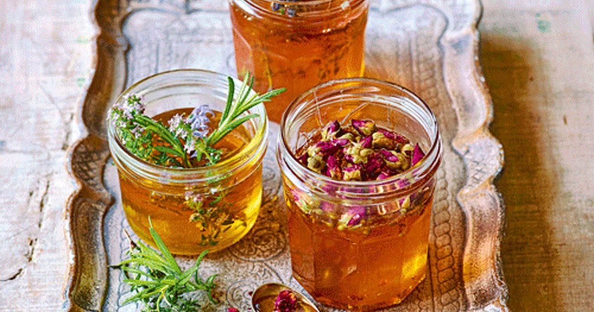 Herb-infused honey pots | Food and Travel Magazine