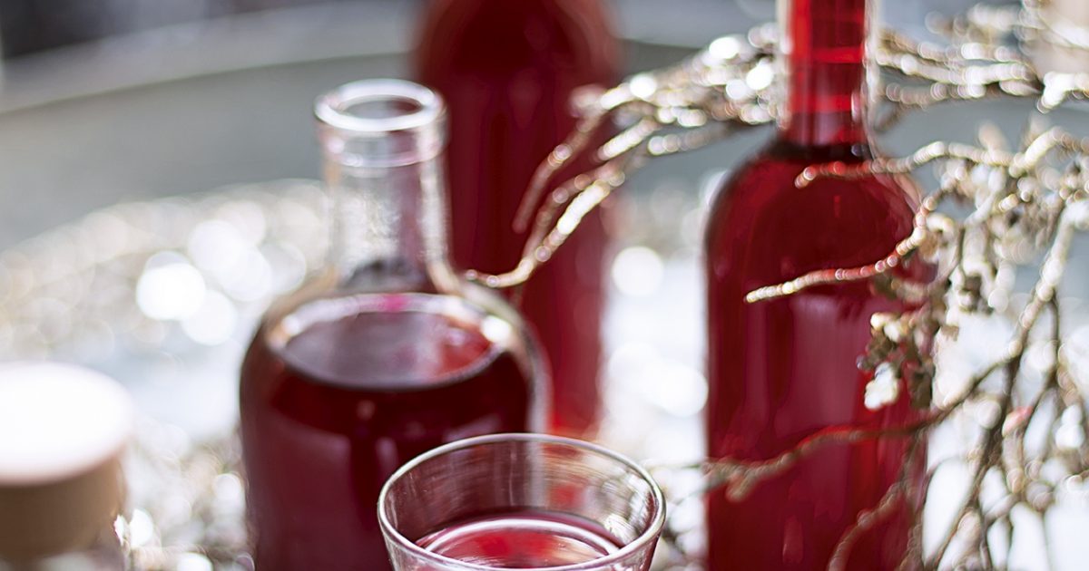Food and Travel Magazine | Raspberry and pomegranate vodka