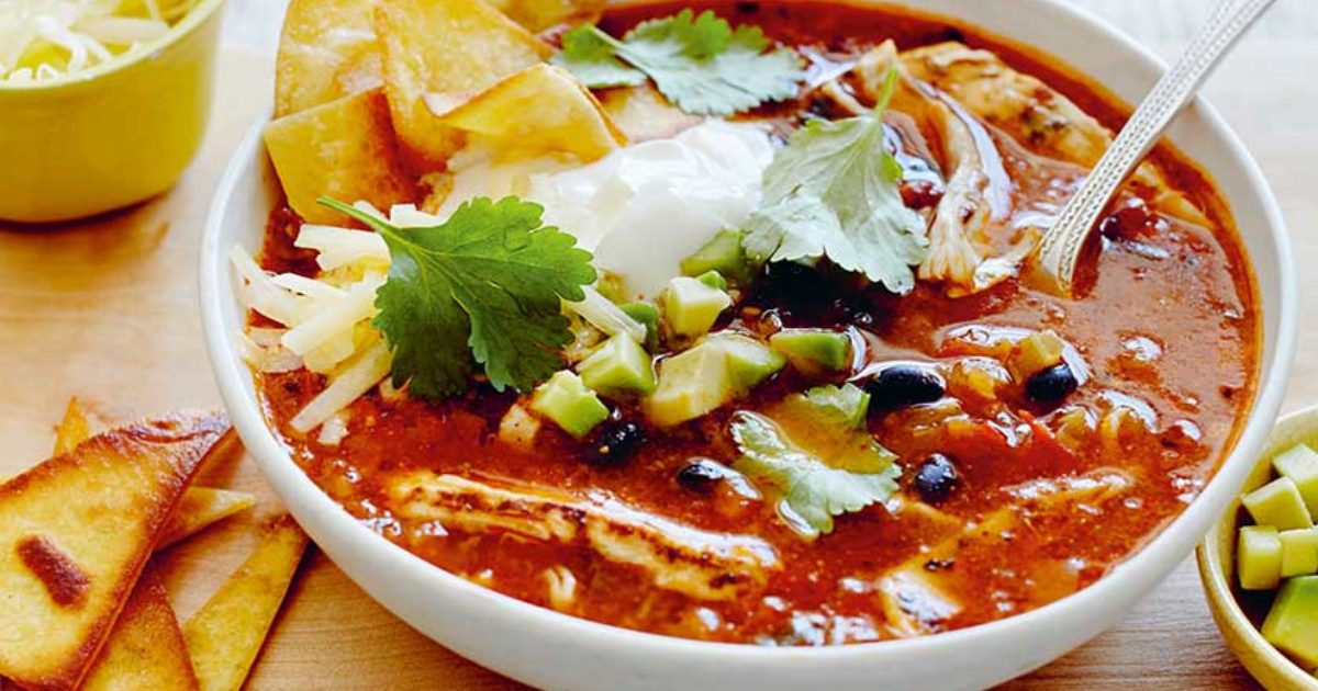 Lime And Chicken Tortilla Soup 