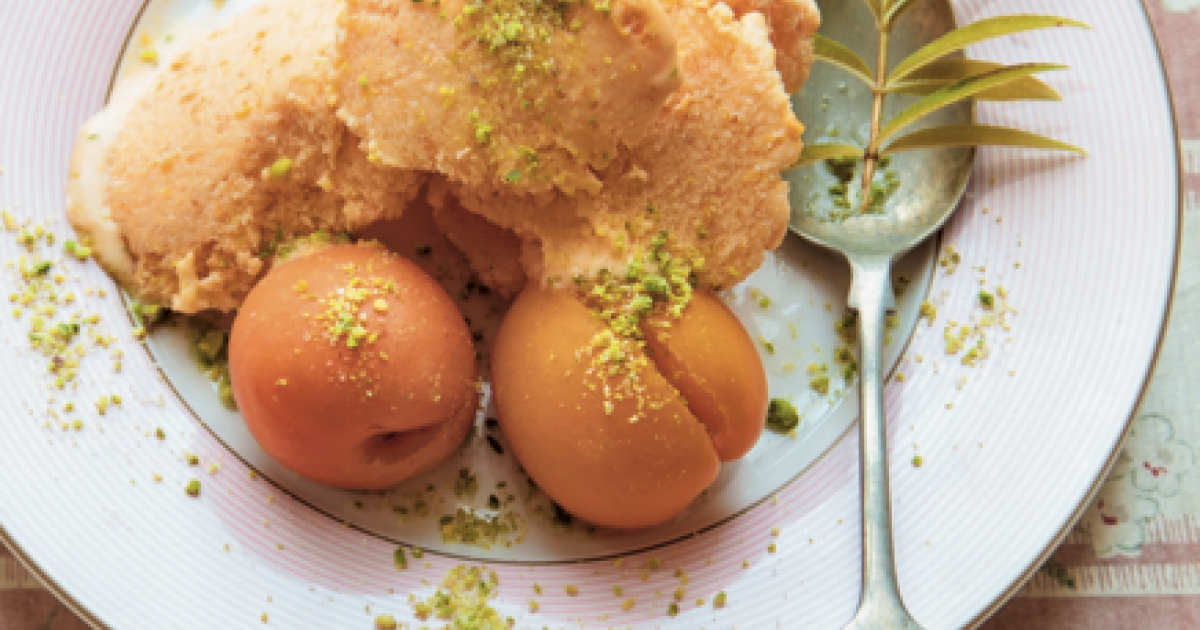 Food and Travel Magazine | Apricot ice cream