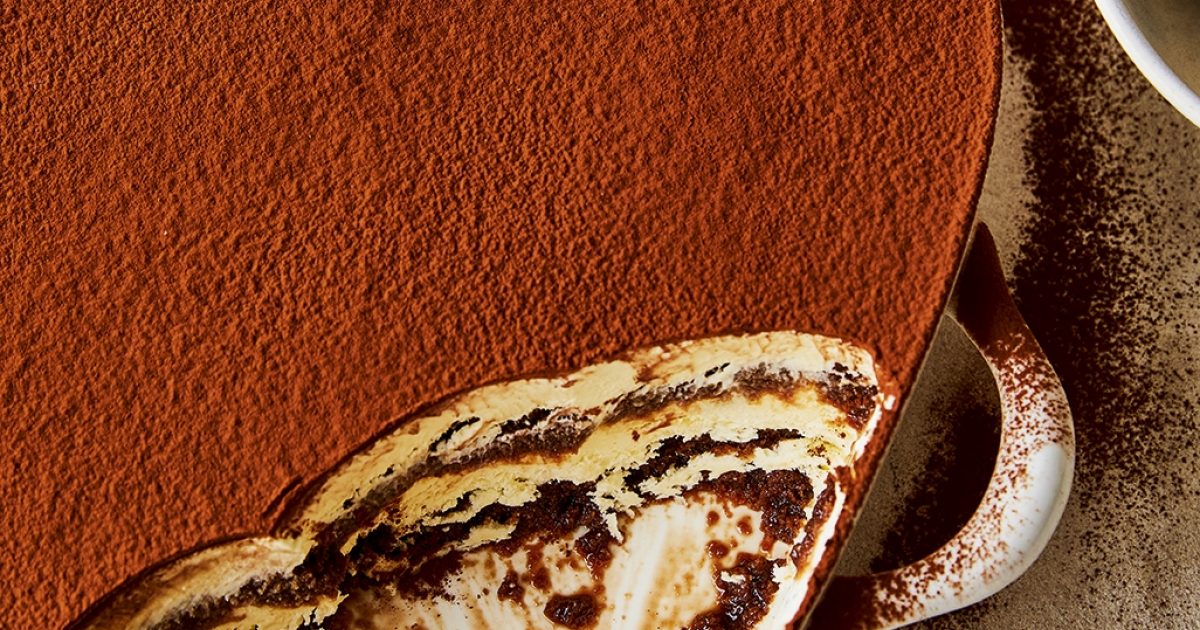 Food and Travel Magazine | Tiramisu with white chocolate ice cream