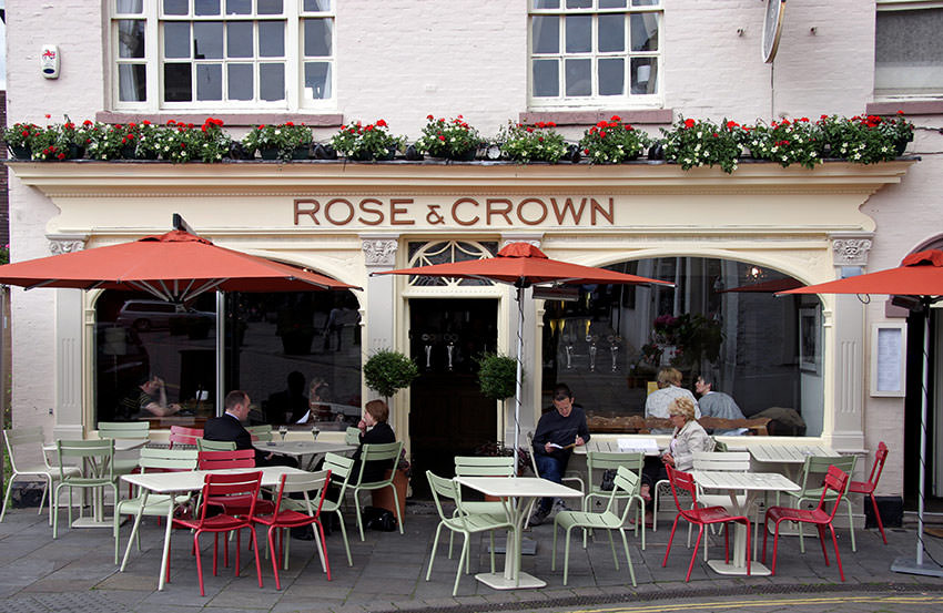 Rose   Crown,  Warwick    Peach  Pub  Co   Exterior