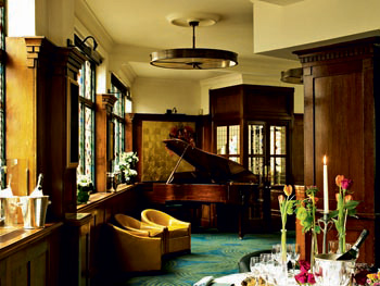 The  Private  Room At  The  Ivy 2