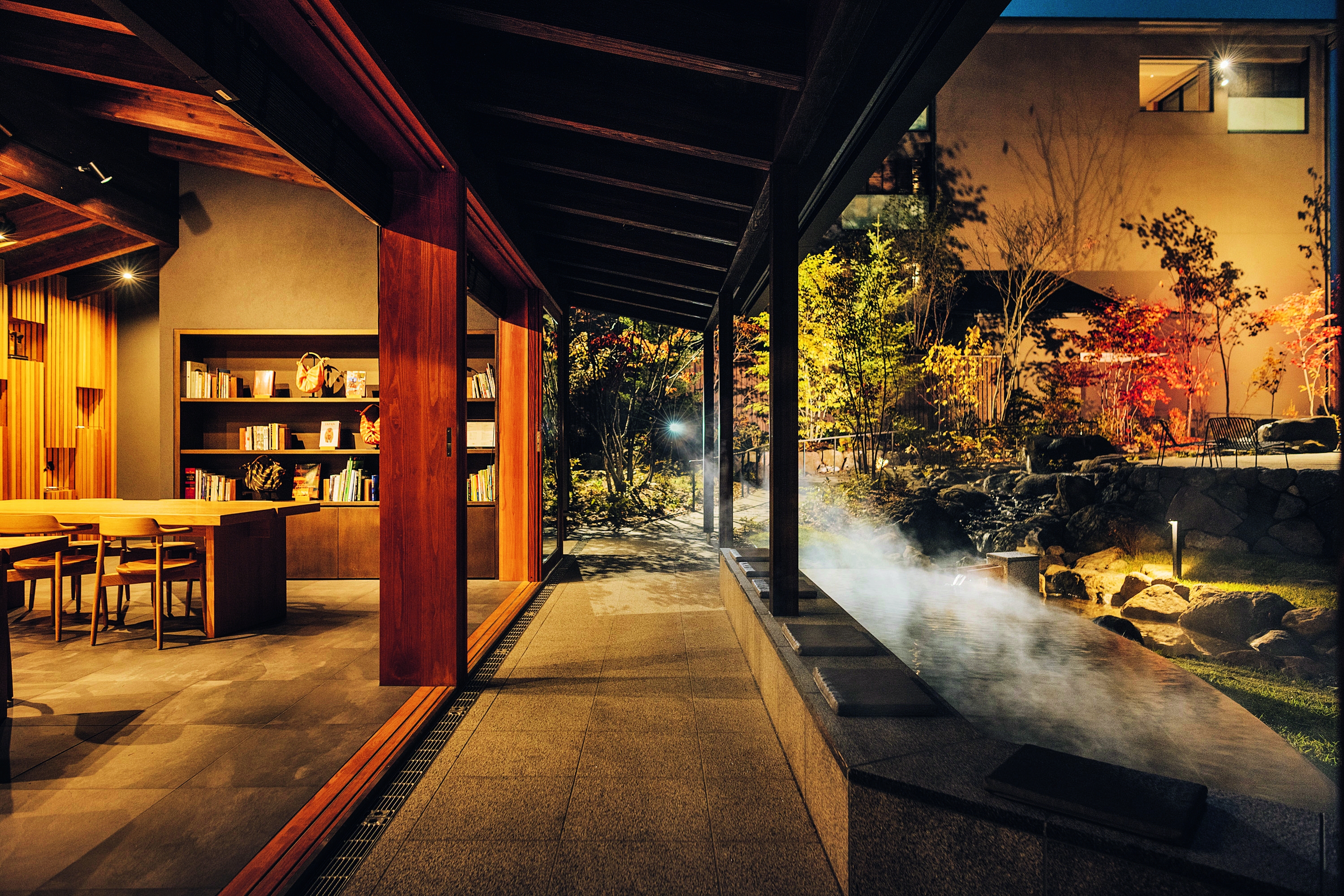 Travel Library Courtyard foot hot spring bath 2 KAI Okuhida