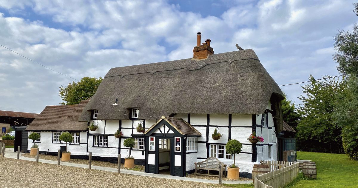 Gourmet Boltholes The Bottle & Glass Inn,… Food and Travel magazine