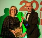 Flavio Zappacosta ENIT presenting Cookery School Award to Lucy Richardson Orchards School of Cookery 2