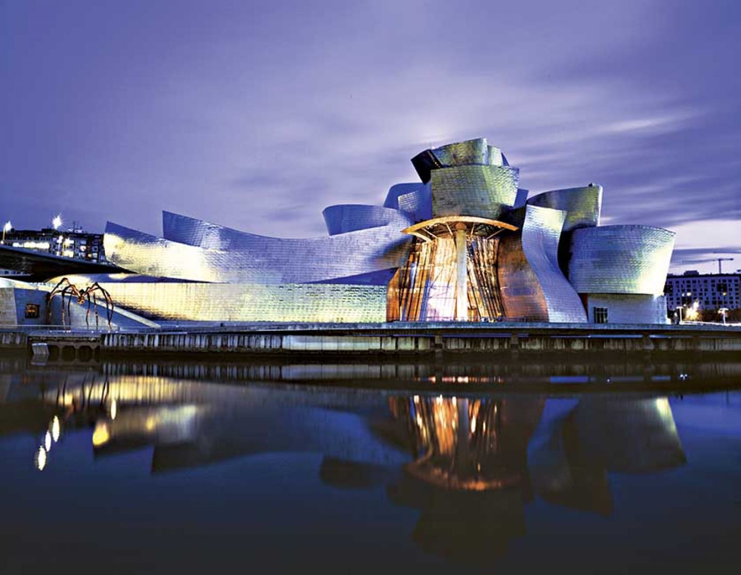 01 1 Guggenheim Exterior 2009