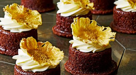 Ginger cakes with lime buttercream and pineapple sunflowers