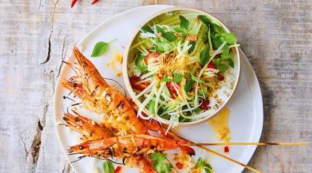 W Eb Chargrilled prawn and green papaya salad brighter