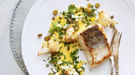 Crispy hake fillet and roasted cauliflower with sauce gribiche