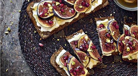 Figs with whipped feta