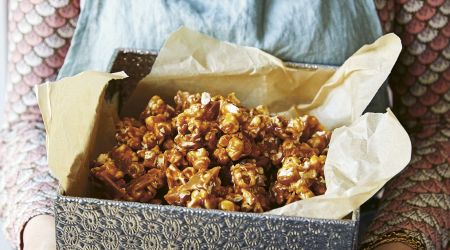 221003 Cardamom Spicy Caramel Popcorn 053