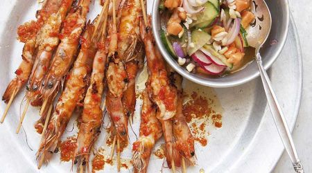 Griddled spiked prawns with fragrant salad 
