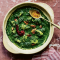 Spinach and paneer curry with garlic and chilli