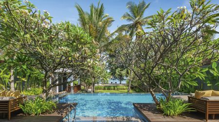 JUX LOPLC One Bedroom Villa Beachfront Pool