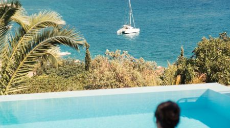 PHĀEA Blue Island Luxury Suite Private Heated Pool 2