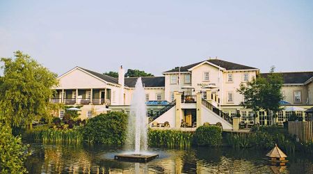 Spa  Hotel  Front  View