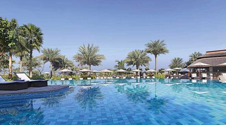 The  Ritz  Carlton   Dubai    Shorooq  Pools